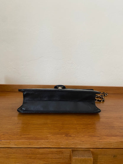 CHANEL CLASSIC SINGLE FLAP BAG