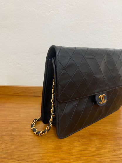 CHANEL CLASSIC SINGLE FLAP BAG