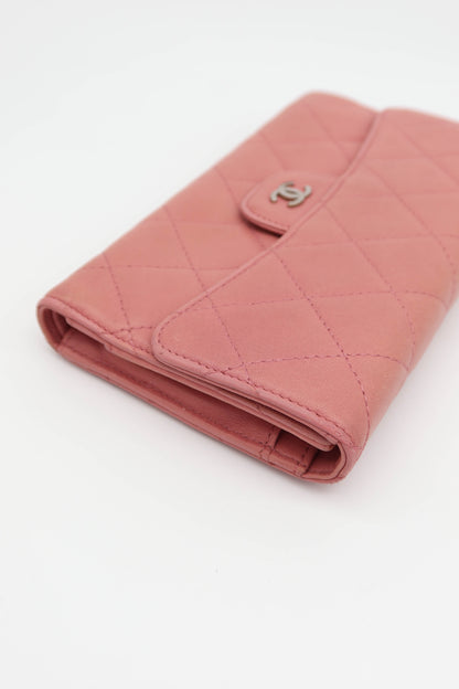 CHANEL CLASSIC WALLET PINK